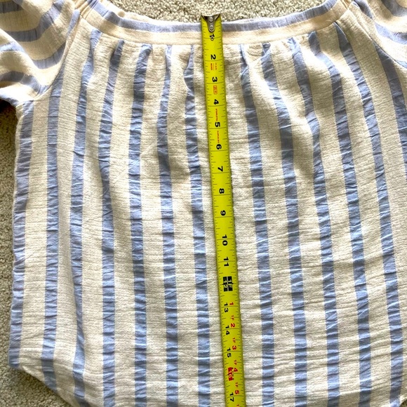 Large Off Shoulder Striped Eiffel Designs Top - Picture 7 of 11